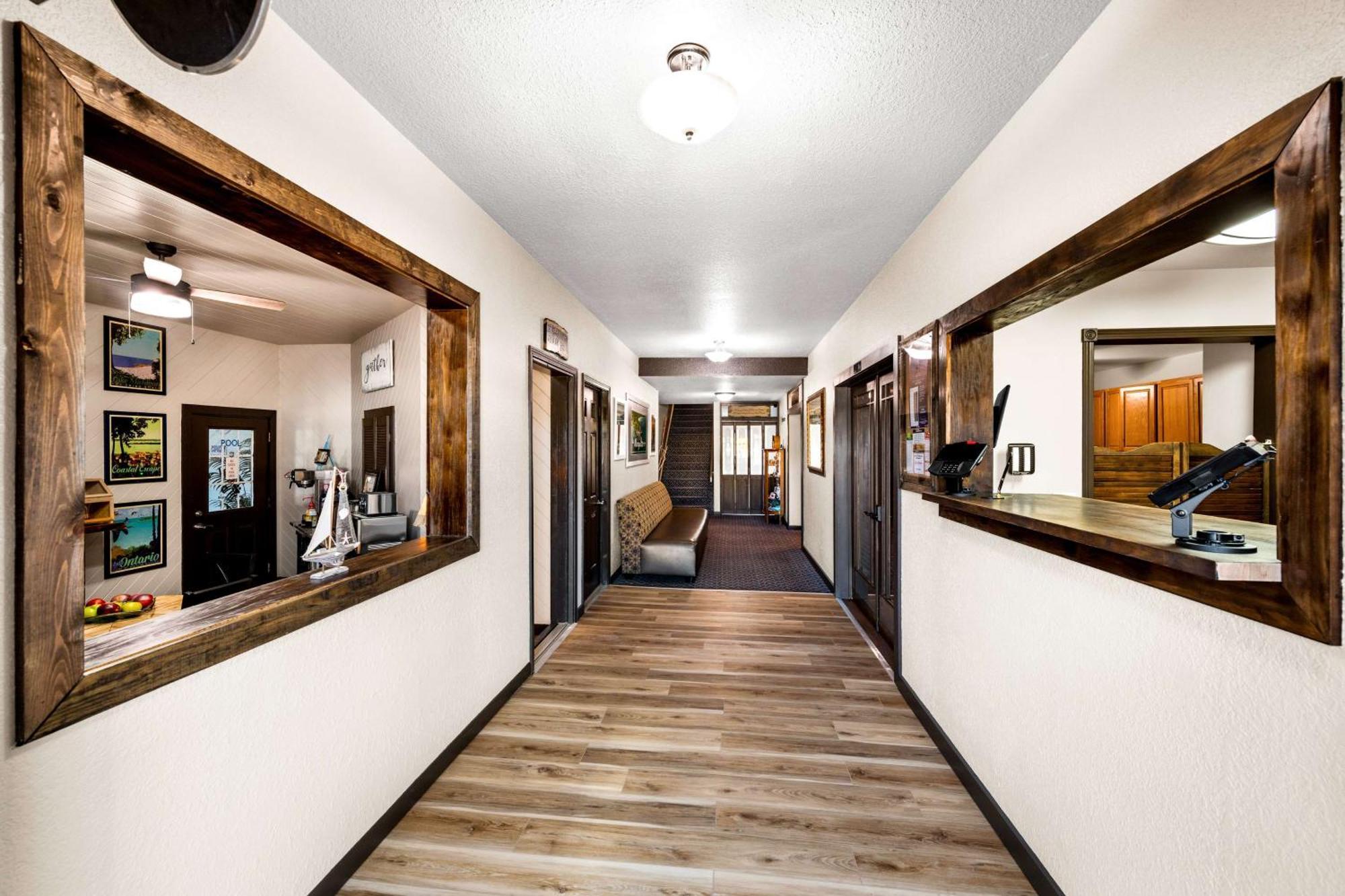 Americas Best Value Inn Marquette Dış mekan fotoğraf